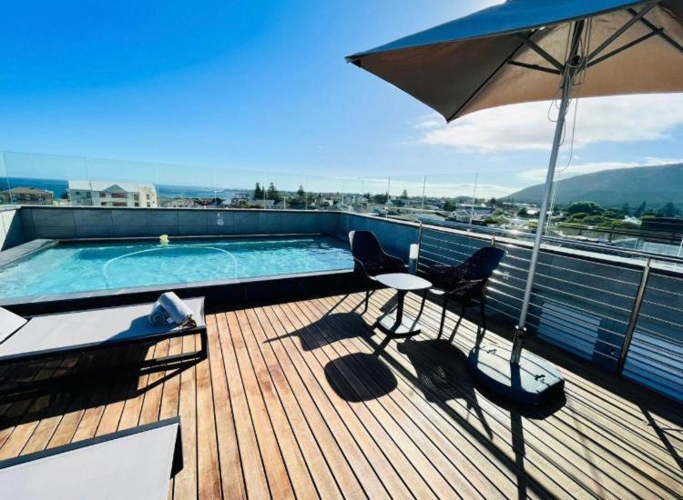 Central Mountain View Apartment, Hermanus Waterfront Exterior foto